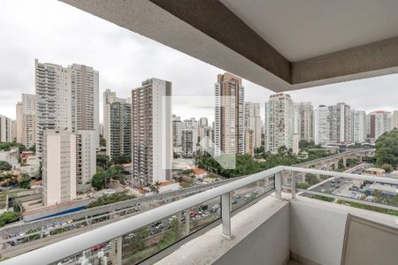 Varanda de kitnet/studio à venda com 1 quarto, 37m² em Brooklin Paulista, São Paulo