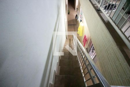 Casa à venda com 178m², 3 quartos e 1 vagaEscada