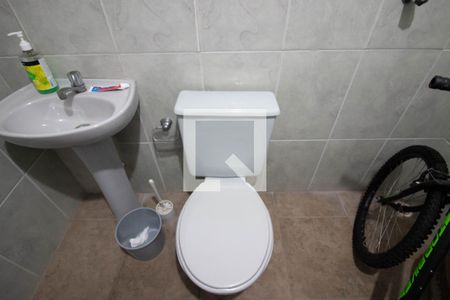 Casa à venda com 178m², 3 quartos e 1 vagaBanheiro de Serviço