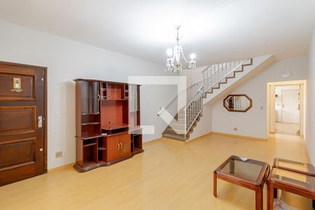 Sala de casa para alugar com 3 quartos, 149m² em Vila Liviero, São Paulo