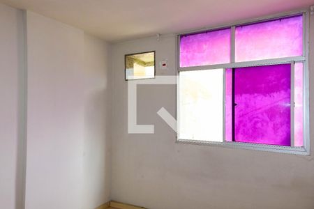Quarto 1 de apartamento para alugar com 2 quartos, 55m² em Del Castilho, Rio de Janeiro
