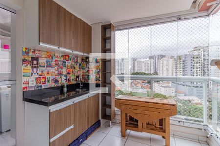 Sacada de apartamento à venda com 3 quartos, 66m² em Presidente Altino, Osasco