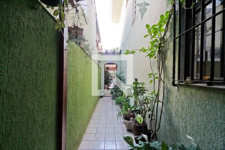 Casa à venda com 110m², 3 quartos e 2 vagas Casa à venda com 110m², 3 quartos e 2 vagasÁrea externa