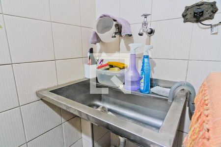 Casa à venda com 110m², 3 quartos e 2 vagas Casa à venda com 110m², 3 quartos e 2 vagasÁrea de Serviço