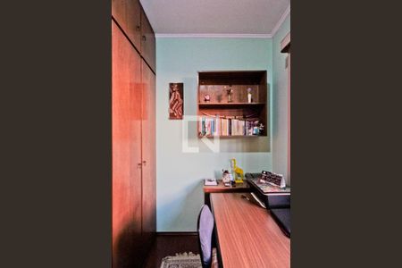 Casa à venda com 110m², 3 quartos e 2 vagas Casa à venda com 110m², 3 quartos e 2 vagasQuarto 2