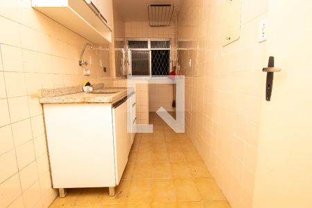 Apartamento à venda com 54m², 2 quartos e 1 vaga Apartamento à venda com 54m², 2 quartos e 1 vagaCozinha