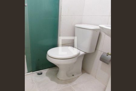 Apartamento para alugar com 55m², 2 quartos e 1 vaga Apartamento para alugar com 55m², 2 quartos e 1 vagaBanheiro