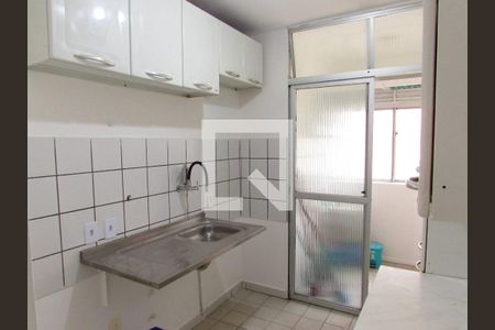 Apartamento para alugar com 55m², 2 quartos e 1 vagaCozinha