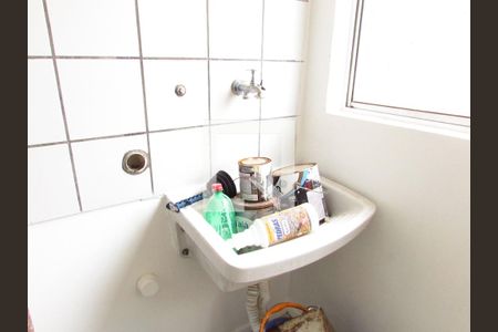 Apartamento para alugar com 55m², 2 quartos e 1 vagaÁrea de Serviço