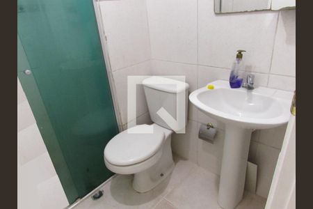 Apartamento para alugar com 55m², 2 quartos e 1 vaga Apartamento para alugar com 55m², 2 quartos e 1 vagaBanheiro