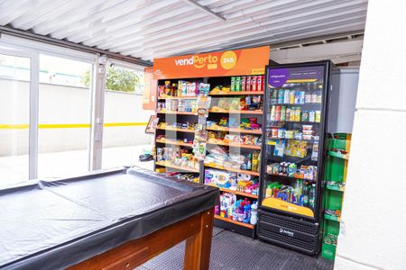 Apartamento para alugar com 70m², 3 quartos e sem vagaÁrea comum