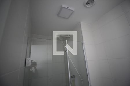 Banheiro de apartamento para alugar com 1 quarto, 28m² em Socorro, São Paulo