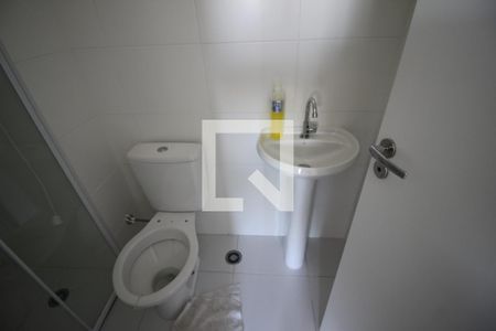 Banheiro de apartamento para alugar com 1 quarto, 28m² em Socorro, São Paulo