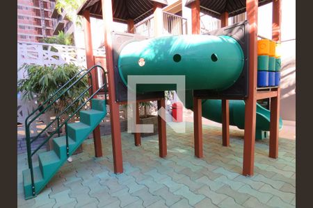 Apartamento para alugar com 70m², 2 quartos e 1 vaga Apartamento para alugar com 70m², 2 quartos e 1 vagaPlayground