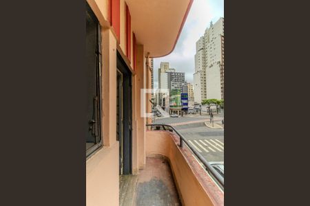 Varanda de kitnet/studio para alugar com 1 quarto, 29m² em República, São Paulo
