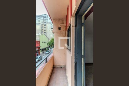 Varanda de kitnet/studio para alugar com 1 quarto, 29m² em República, São Paulo