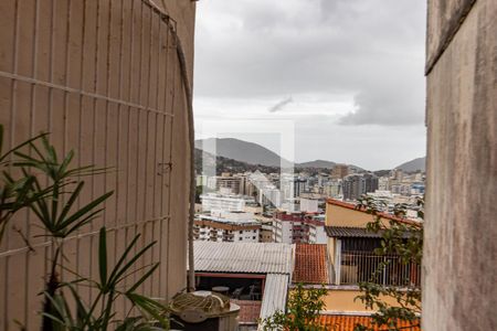 Sala vista de casa para alugar com 3 quartos, 180m² em Santa Rosa, Niterói