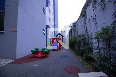 Apartamento à venda com 35m², 2 quartos e sem vagaÁrea comum
