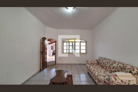 Sala de casa para alugar com 2 quartos, 165m² em Caiçara, Praia Grande