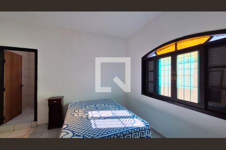Suíte de casa para alugar com 2 quartos, 165m² em Caiçara, Praia Grande