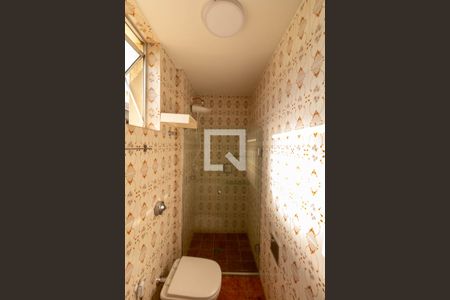 Apartamento à venda com 110m², 3 quartos e 2 vagasBanheiro no quarto 3