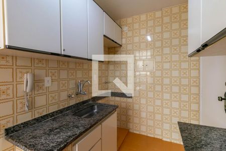 Apartamento à venda com 110m², 3 quartos e 2 vagasCozinha