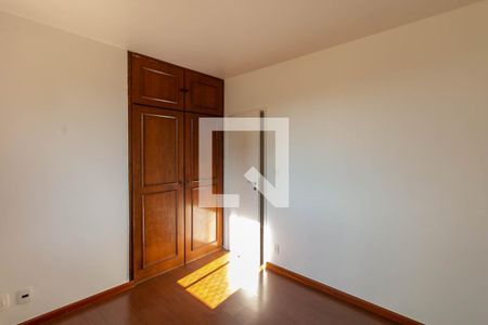 Apartamento à venda com 110m², 3 quartos e 2 vagasQuarto 1