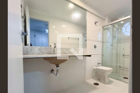 Banheiro de apartamento à venda com 3 quartos, 129m² em Planalto Paulista, São Paulo