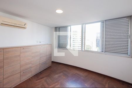 Quarto 1 de apartamento para alugar com 2 quartos, 178m² em Jardim Paulistano, São Paulo