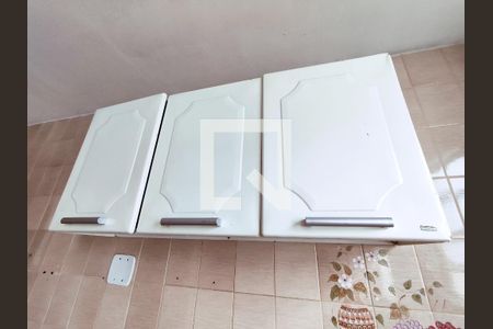 Apartamento para alugar com 70m², 2 quartos e sem vaga Apartamento para alugar com 70m², 2 quartos e sem vagaCozinha - Armários