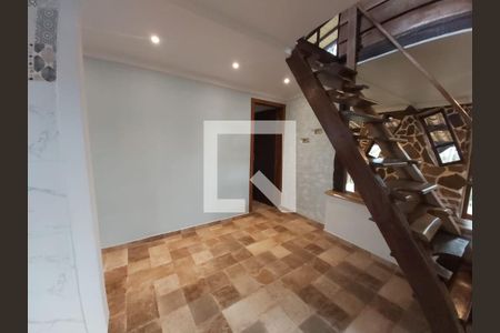 Sala de casa para alugar com 4 quartos, 125m² em Lagoa da Conceição, Florianópolis