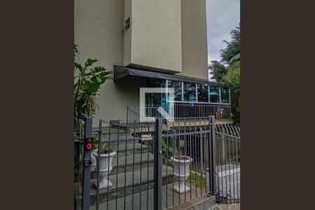 Apartamento para alugar com 76m², 2 quartos e 1 vaga Apartamento para alugar com 76m², 2 quartos e 1 vagaFachada