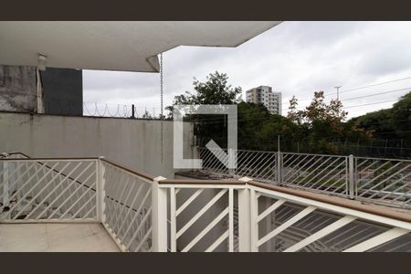 Sacada de casa à venda com 3 quartos, 430m² em Cidade Patriarca, São Paulo
