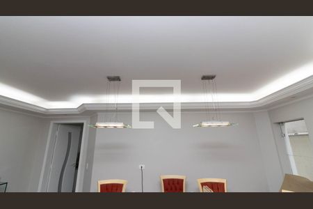 Casa à venda com 430m², 3 quartos e 4 vagas Casa à venda com 430m², 3 quartos e 4 vagasDetalhe da Sala de Jantar