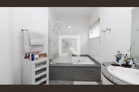 Casa à venda com 430m², 3 quartos e 4 vagas Casa à venda com 430m², 3 quartos e 4 vagasBanheiro da Suíte 3