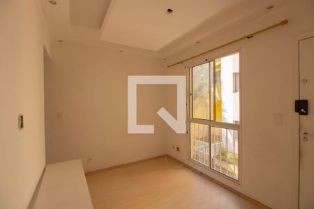 Sala de apartamento para alugar com 2 quartos, 40m² em Vila Carmosina, São Paulo