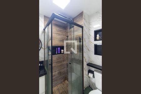Banheiro de apartamento à venda com 1 quarto, 20m² em Vila Moraes, São Paulo