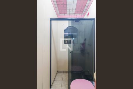 Casa à venda com 260m², 4 quartos e 2 vagasBanheiro