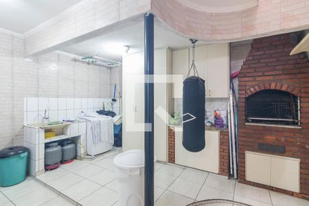 Casa à venda com 260m², 4 quartos e 2 vagasChurrasqueira