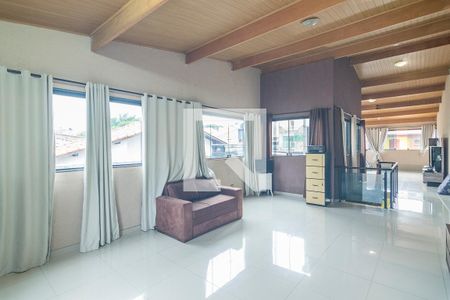 Casa à venda com 260m², 4 quartos e 2 vagasSótão