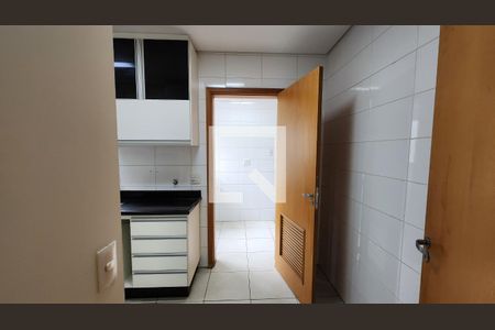 Cozinha de apartamento à venda com 3 quartos, 104m² em Jardim Trevo, Jundiaí