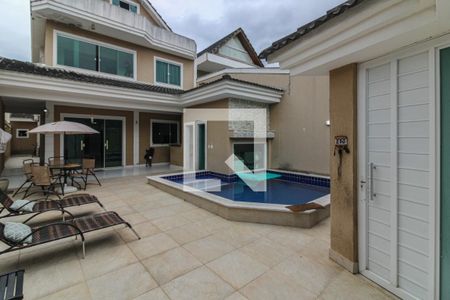 Casa de condomínio à venda com 248m², 4 quartos e 1 vagaÁrea Externa