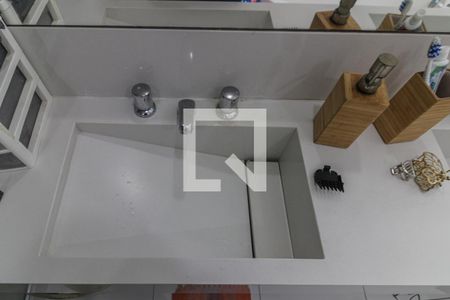 Suíte 1 - Banheiro de casa de condomínio à venda com 4 quartos, 248m² em Barra da Tijuca, Rio de Janeiro