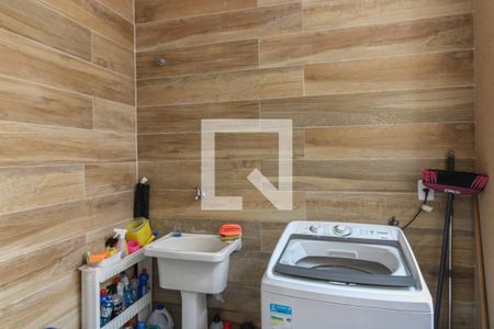 Casa de condomínio à venda com 248m², 4 quartos e 1 vagaÁrea de Serviço