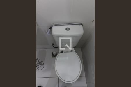 Casa de condomínio à venda com 248m², 4 quartos e 1 vagaBanheiro Social 