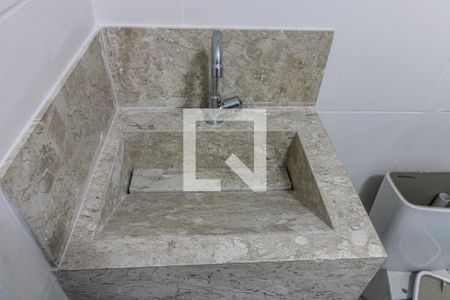 Casa de condomínio à venda com 248m², 4 quartos e 1 vagaBanheiro Social 