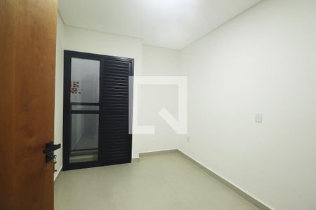 Suíte - Quarto 1 de apartamento para alugar com 2 quartos, 100m² em Jardim Santo Alberto, Santo André