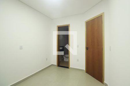Suíte - Quarto 1 de apartamento à venda com 2 quartos, 100m² em Jardim Santo Alberto, Santo André