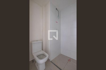 Banheiro de apartamento para alugar com 1 quarto, 31m² em Pinheiros, São Paulo