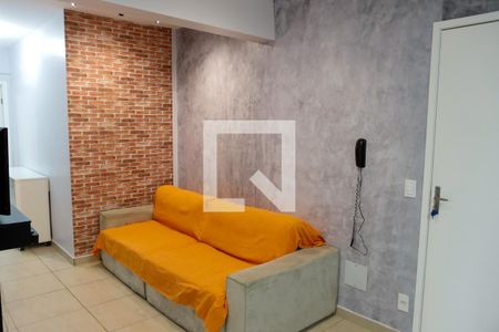 sala de apartamento à venda com 2 quartos, 48m² em Padroeira, Osasco